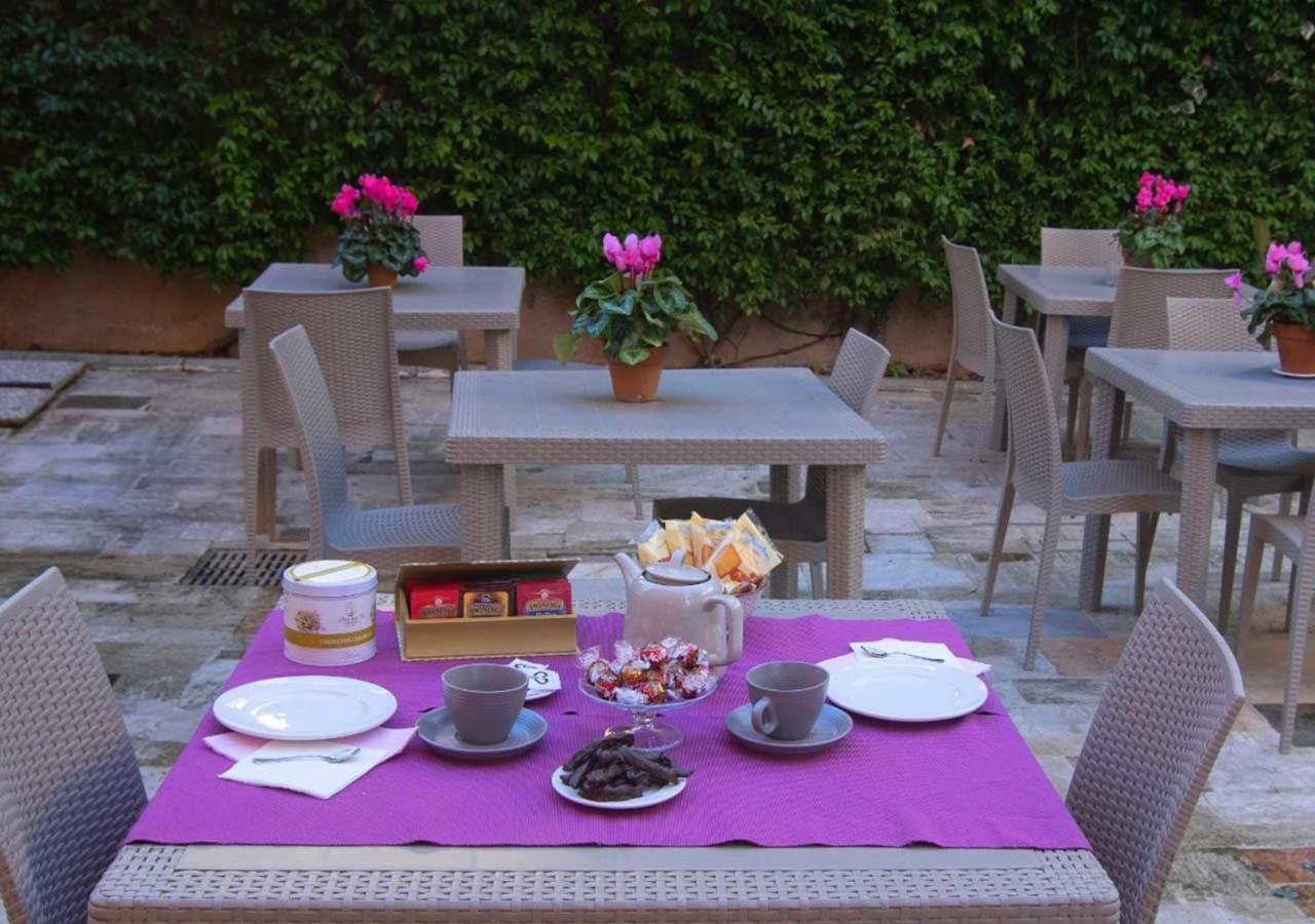 Relais Villa Coppede Rome Buitenkant foto